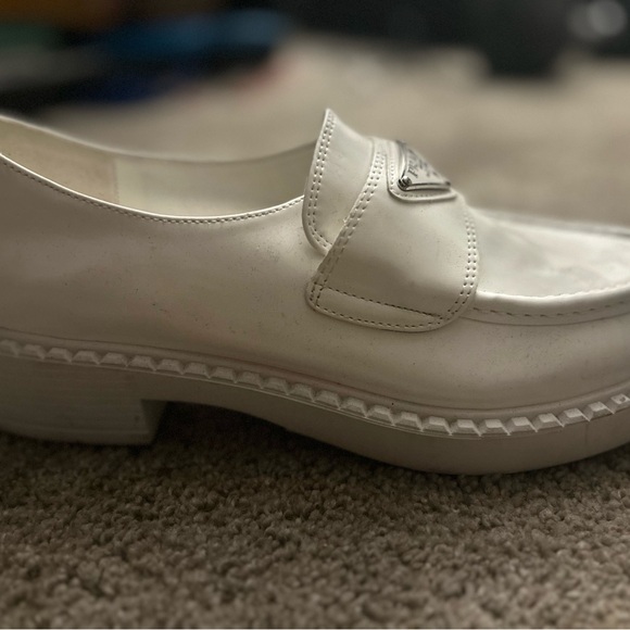 Authentic Prada Milano Loafer - Picture 4 of 4